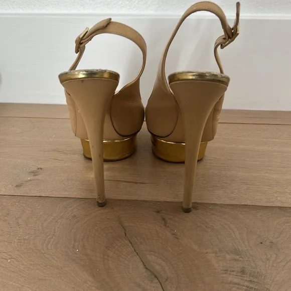 Charlotte Olympia sling back pumps with gold platform - Picture 3 of 5